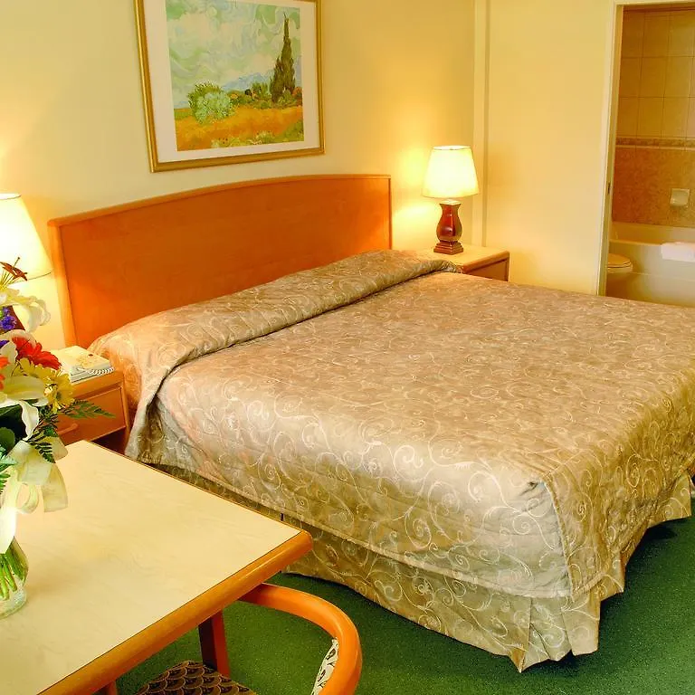 Grouse Inn North Vancouver Motel