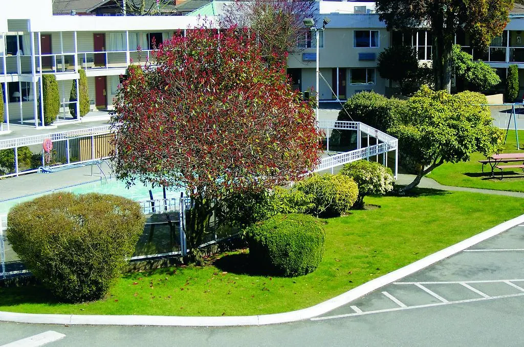 Grouse Inn North Vancouver